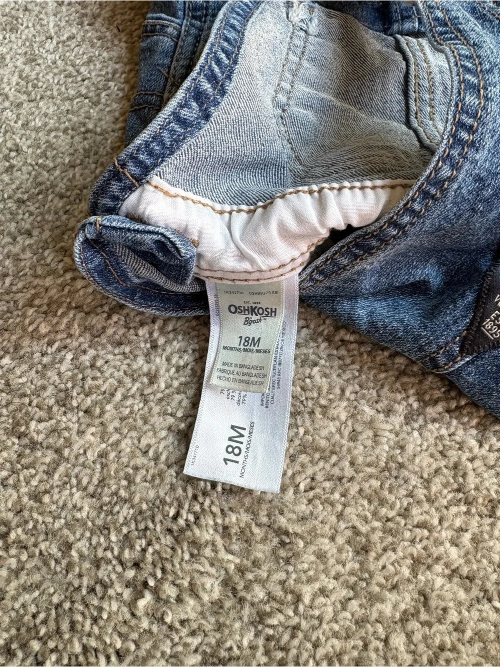 OshKosh B'gosh Blue Denim Kids Short Overalls size 12-18 months
